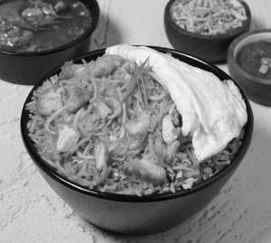 Triple Schezwan Noodles