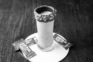 Nutella Kitkat  Milkshake