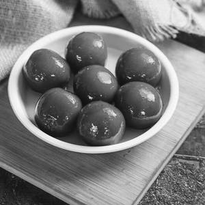 Gulab Jamun (1 Pc)     