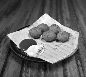 Veg Nuggets (5 Pcs)