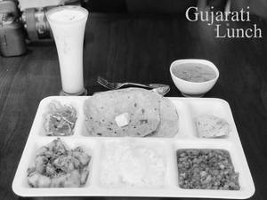 Gujarati Thali (non Jain)