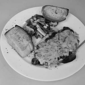 Mushrooms In Green Pepper Sauce