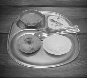 Idli Wada Sambhar Chutney                                  
