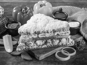 Chicken Cheese Mayonnaise Club Grilled Sandwich