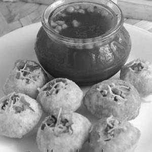 Pani Puri [12+2Pieces]