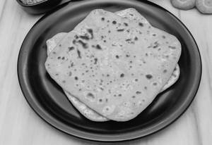 2 Plain Parantha ( Desi Ghee Preparation )