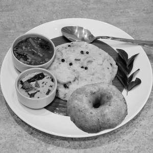 Ghee Pongal With Vada