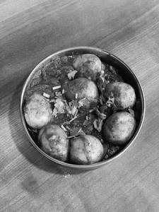 KADAI MUTTA