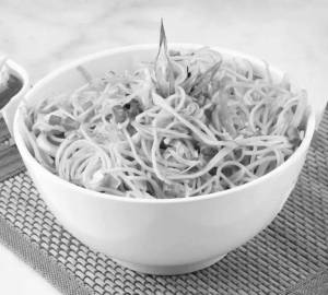 Veg Hakka Noodles
