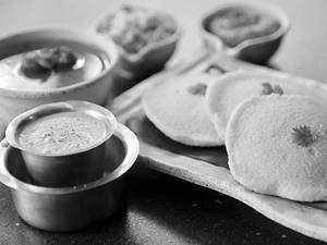 Idli With Sambar