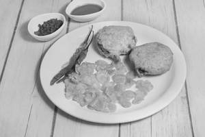 Vada Plate [2 Piece]