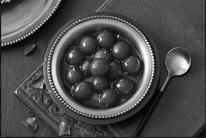 Mini Gulab Jamoon (100gms)