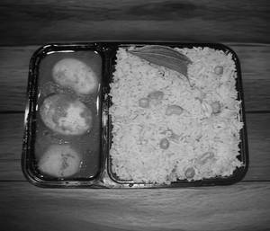 Basanti Polao With Egg curry (2pc)