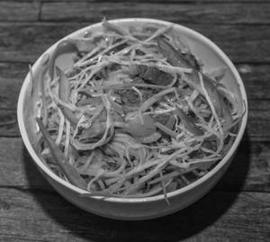 Fried   noodles    [pork]