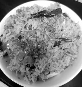 CHILLI BASIL FRIED RICE VEG