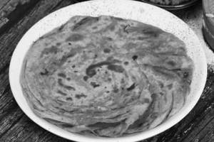 Lal Mirch Prantha