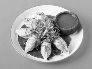 Classic Veggie Momos