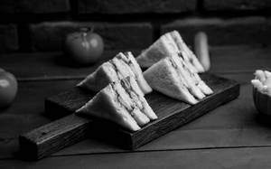 Chicken Cheese Sandwich 4 pieces