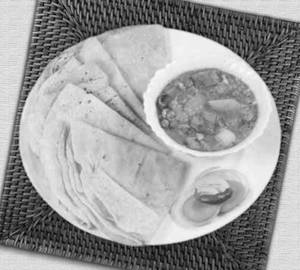 Chicken Keema Curry With 5 Pcs. Rumali Roti Combo