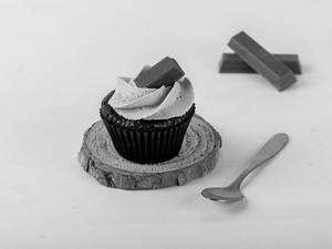 Kit Kat Cupcake