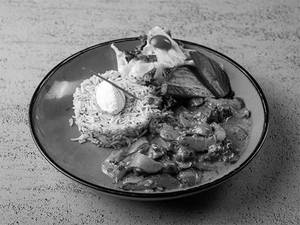 Roasted Mushroom And Shallot Stroganoff