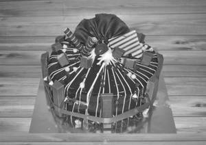 Eggless Kitkat Cake