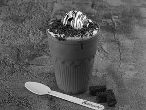 Brownie Cold Coffee With Ice Cream