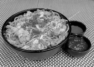 Mix Burnt Garlic Noodles (Chicken & Pork)