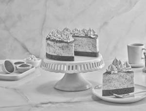 Artisan Red Velvet Ice Cream Cake [500 Ml] 