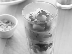 Tutty Fruity Special Sundae Regular (210 Gms)