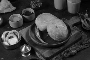 Onion Kachori [ 1 Piece ]