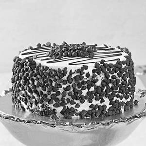 Choco Chips Cake Eggless (500gm)