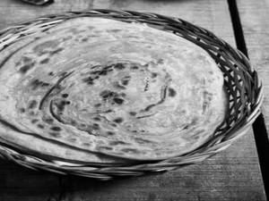 Lachha Paratha 