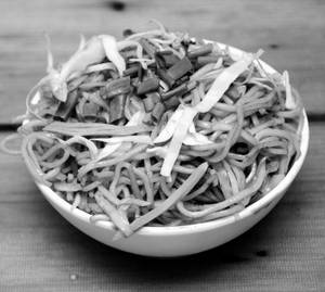 Veg Hakka Noodles