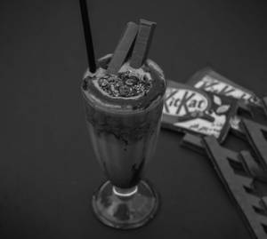 Kit Kat Shake