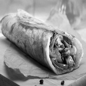 Roti Tadka Chicken Roll