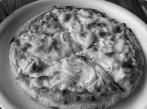 Onion Topped Pizza [7 Inches] 