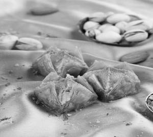 Baklava Pouch