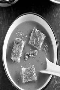Tomato Chatpata Soup