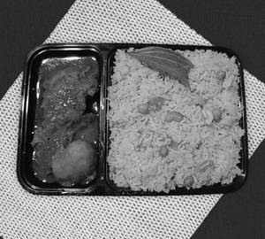 Basanti Polao With Chicken Kosha(2pc)
