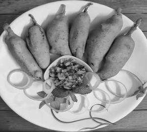 Mirchi bajji (2)