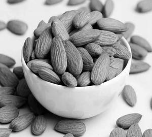 American Almonds ( Super ) 