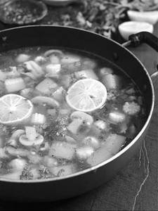 Lemon Garlic Veggie Soup