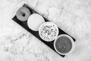 Idli Vada