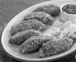 Chicken Kurkure Momos