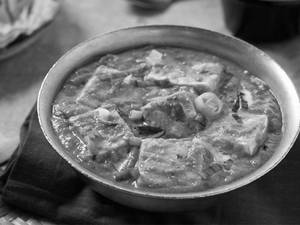 Paneer Hara Pyaaz Lababdar