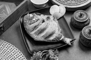 Pomfret Zafrani (1 Piece)
