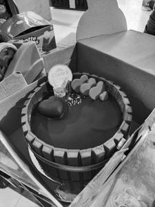 Kitkat cake