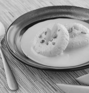 Mango Rasmalai