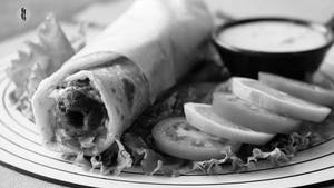 Reshmi Tikka Roll
